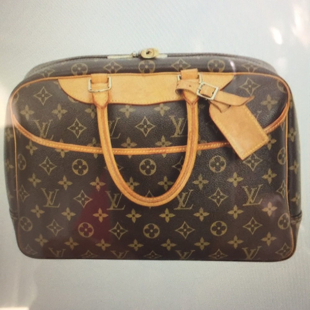 Louis Vuitton Deauville Monogram